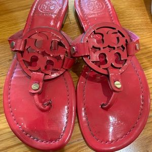 Tory Burch Miller size 7.5 fushia